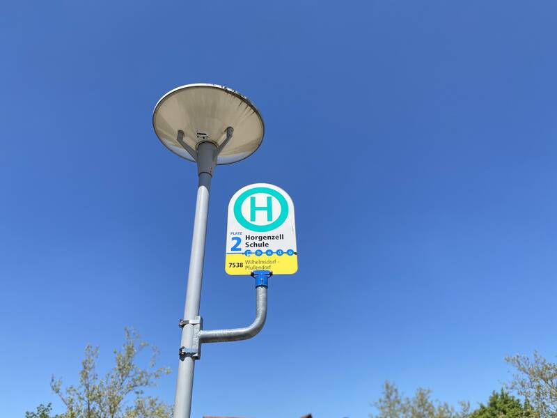 Symbolbild: Bushaltestellenschild