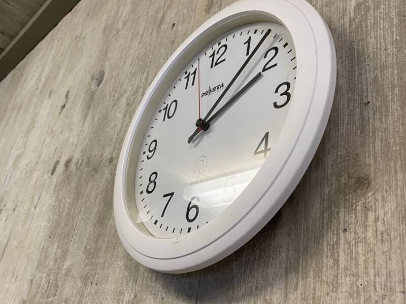 Wanduhr