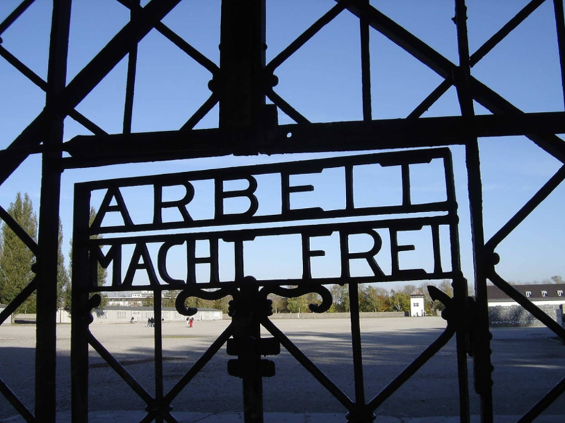 Eingang Dachau_Arbeit macht frei